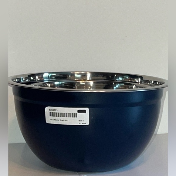 stainless steel & matte Ink blue 1.5, 3 & 5 quart set of 3 bowls-NWT - Picture 3 of 16